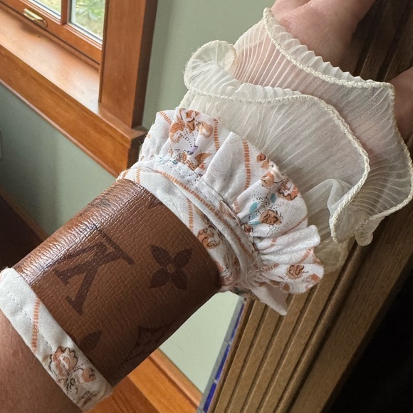 LV style Monogram Cuffs - Picture 1 of 11